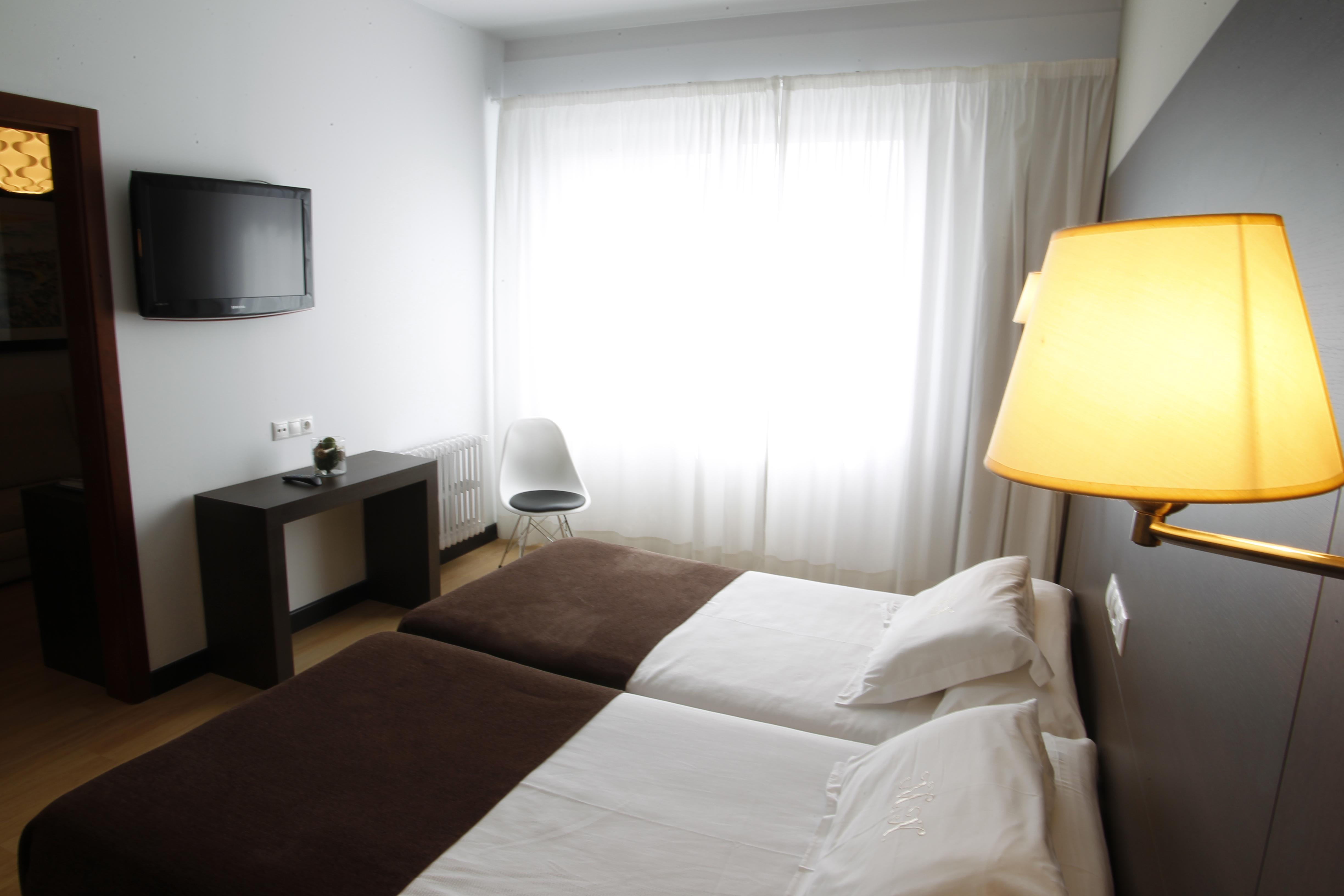 Hotel Mendez Nunez Lugo Eksteriør billede